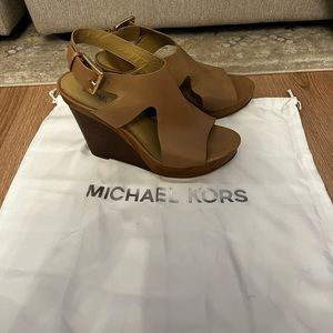 MICHAEL KORS Wooden heel wedges